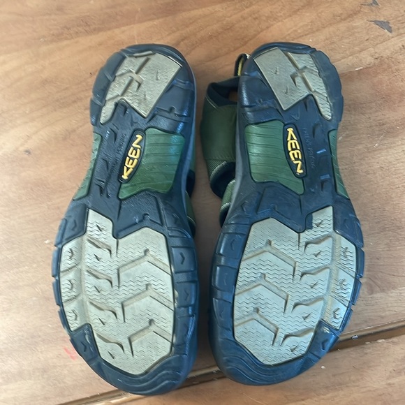 Keen Waterproof Green Outdoor Sandals Size 12 main image 6